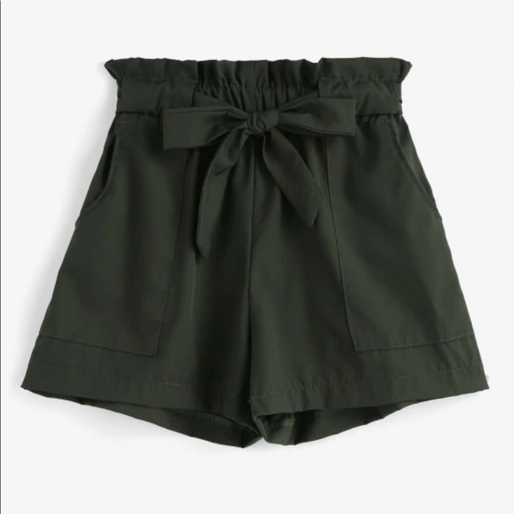 ZAFUL army green shorts with matching headband